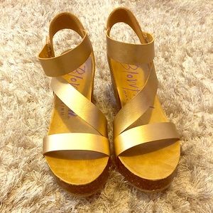 Blowfish Malibu Gold Hapuku Wedge Sandals